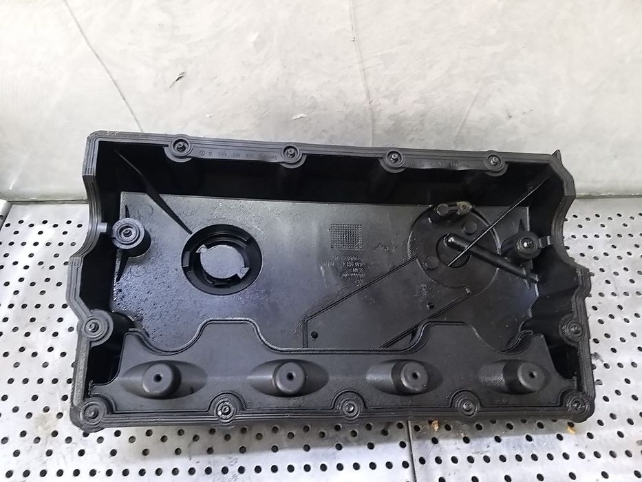 Capac chiulasa 1.9 tdi vw golf 5 1k 038103475 038103483d