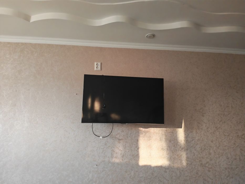 Продам телевизор Самсунг