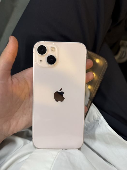 Iphone 13 розовый