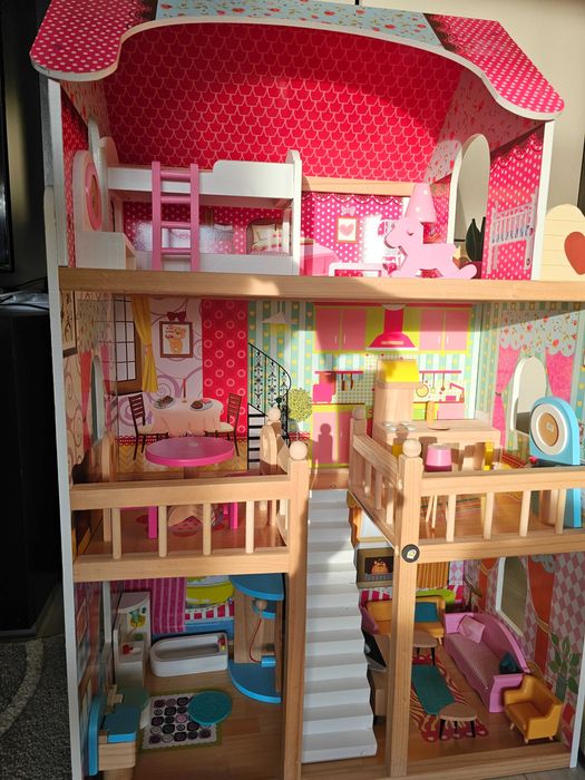 Детска дървена Къща за кукли Moni Toys Emily