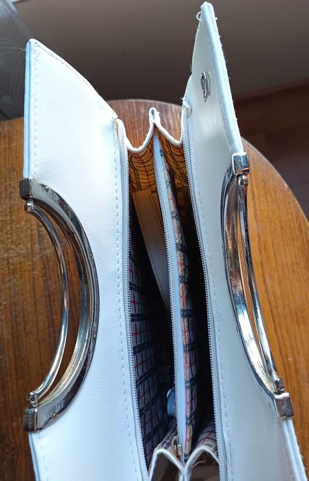 Дамска чанта официална