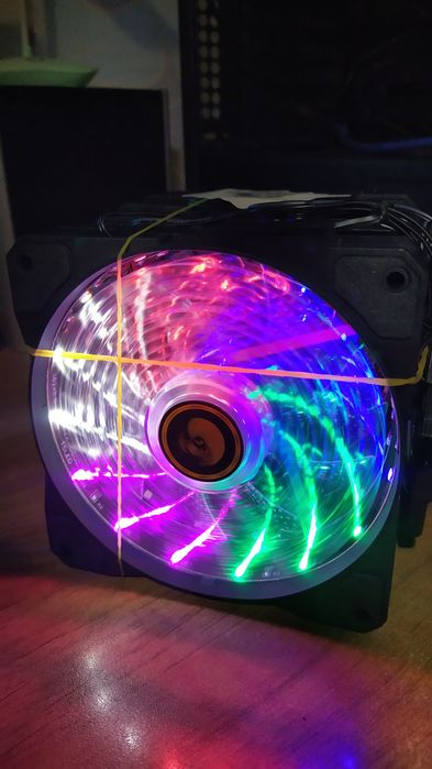 Вентиляторы охлаждения 12см rgb ,molex,3pin.
