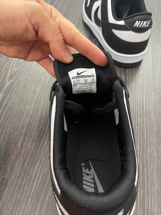 Adidasi NIKE Dunk Low Retro Black / White - Panda