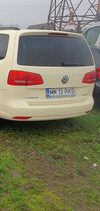 Vând Wolkswagen touran  automat DSG