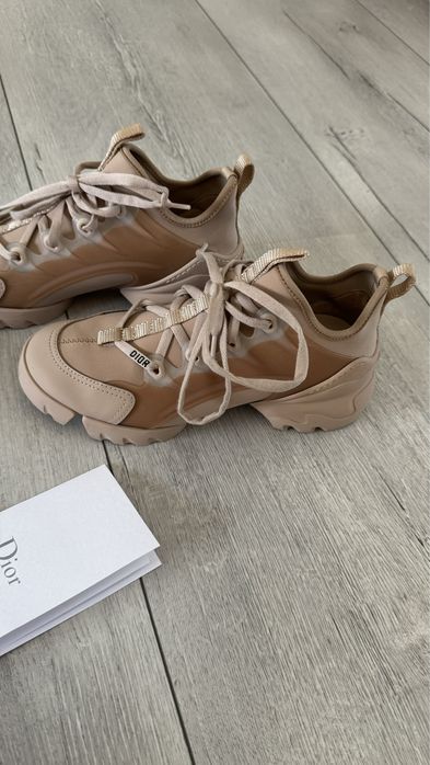 Adidasi Dior,stare impecabila