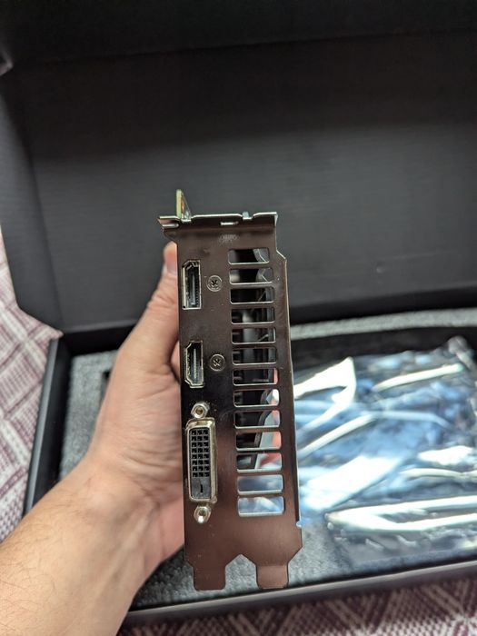 Asus GTX 1660 Super 6GB