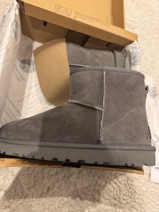 UGG gri pentru iarna