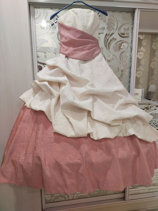 Вечернее платье  Польша