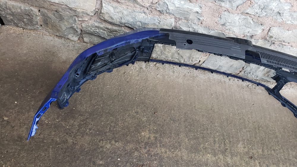 Bronq/broni VW Golf 8 GTi.  (#470)