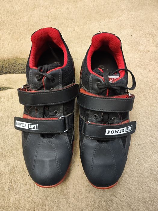 Продам штангетки Sabo, кожаные, 42-43 размер