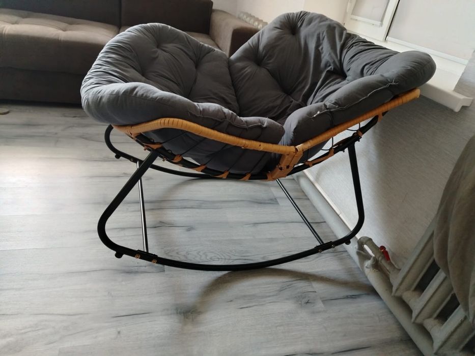 Кресло качалка продаю срочно!