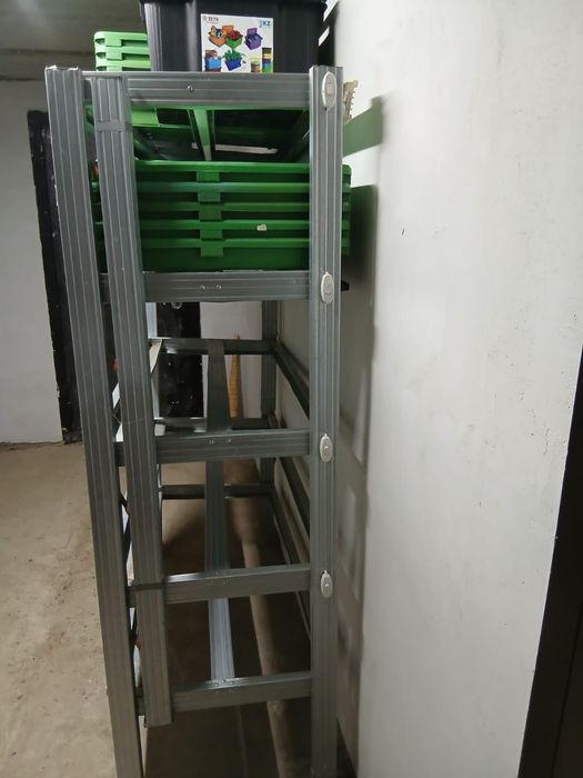 Продам стеллаж для микрозелени