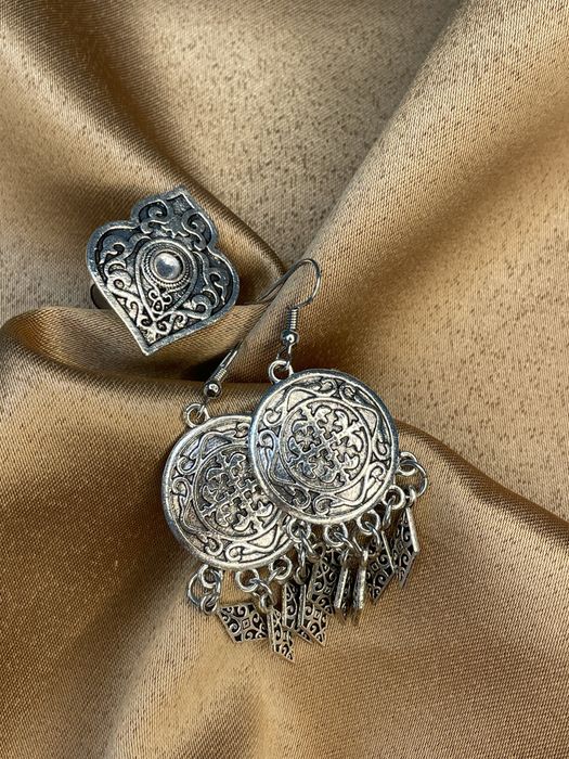 Қазақи бұйымдар