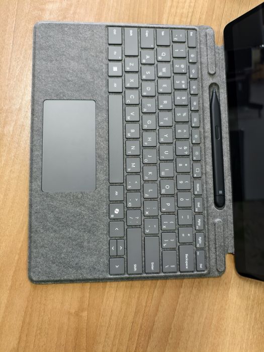 Microsoft Surface Pro 11 Snapdragon X Elite OLED 120Hz 16/512G +KB+Sty