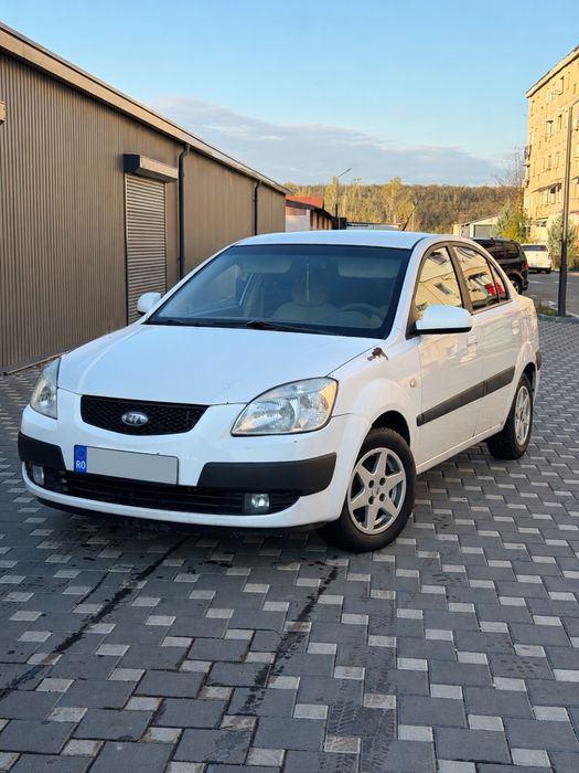 KIA Rio 2006 — imagine 2