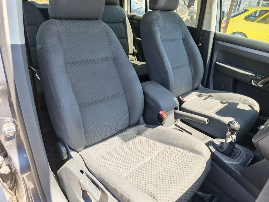 Volkswagen Touran 1.9 TDI 6 ск. На части