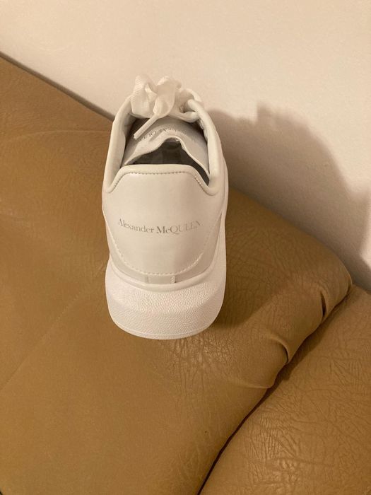 Adidasi Alexander McQueen