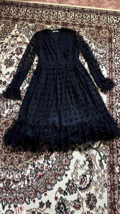 Продам платья б/у в хорошем состоянии