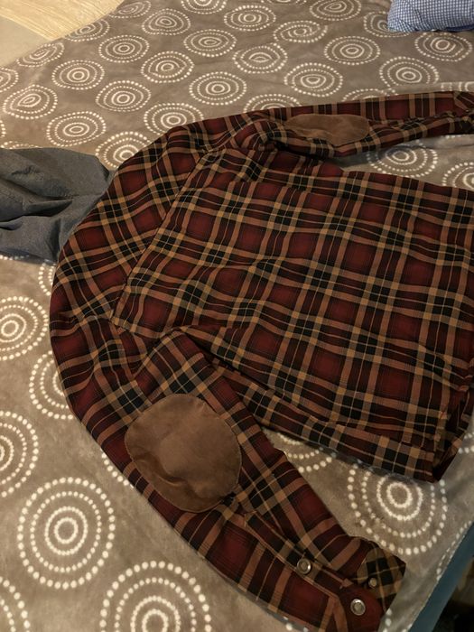 cămașă - geaca cu gluga semi îmblănită în carouri - nouă!