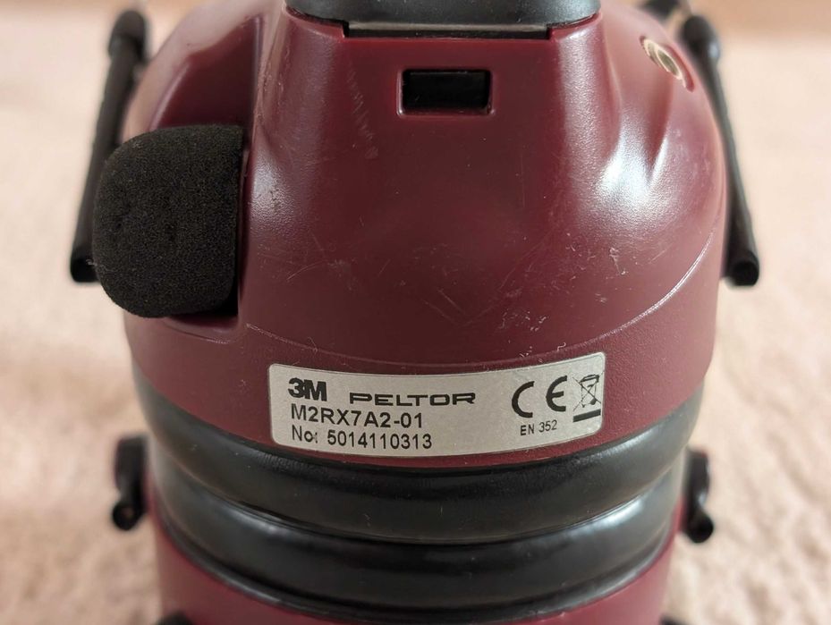 Vând Peltor 3M Alert ideale pt vanatoare etc