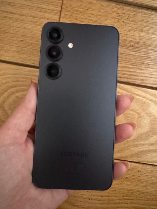 Samsung Galaxy S25 Dual SIM, 512 GB, In stare excelenta cu garantie