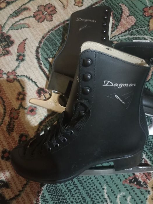 Коньки Botas Dagmar