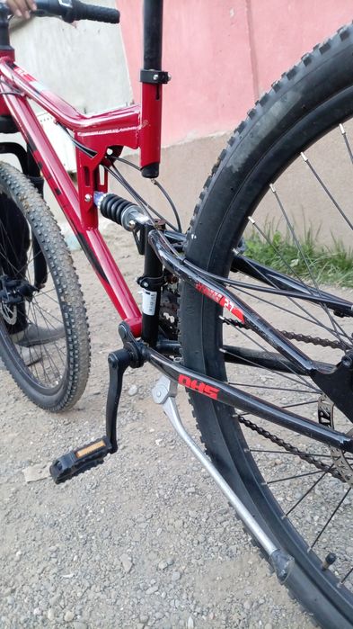 De vânzare bicicleta