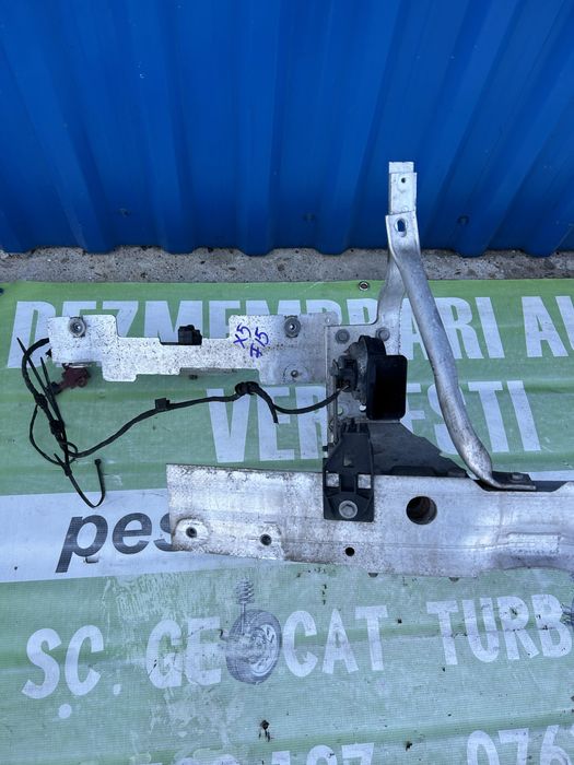 Armătură bară față completă , suporti far, cap lonjeron BMW X5 F15