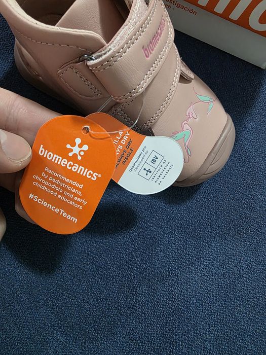 Pantofi copii fete din piele Biomecanics culoare roz mărimea 22