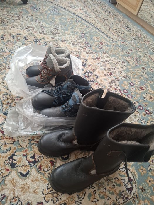 Продам ботинки и сапоги