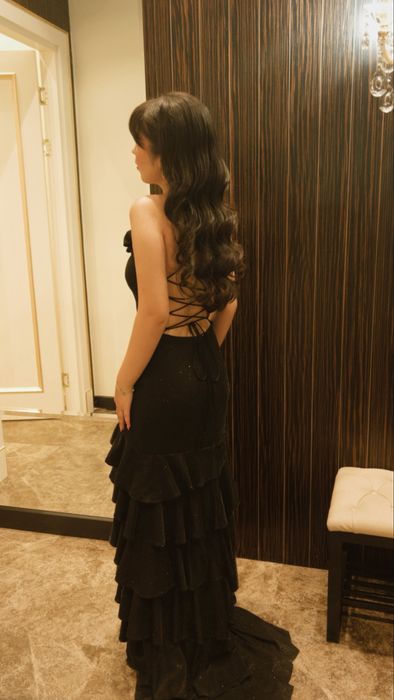 Девочки, продаю своё вечернее блестящее платье