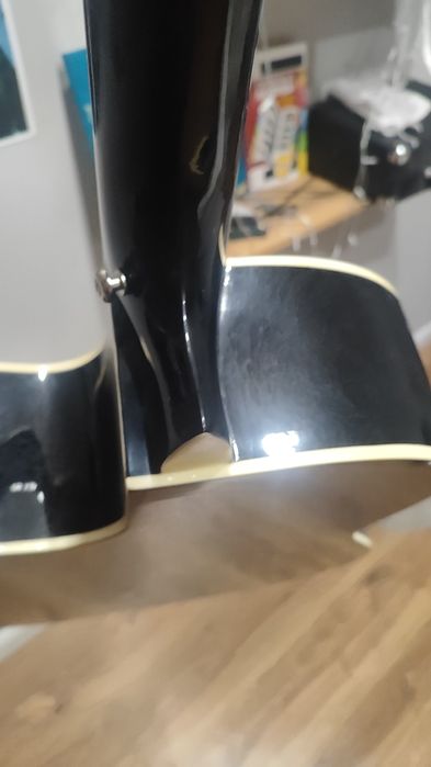 Сломанная Акустическая Гитара Faix (