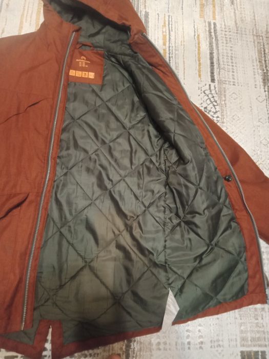 Продам куртку на рост 164/80