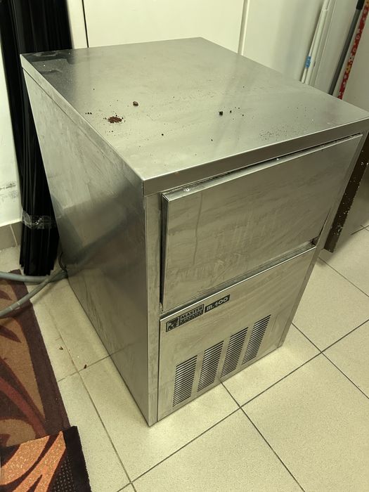 Ледогенератор Master Frost M.400 за части