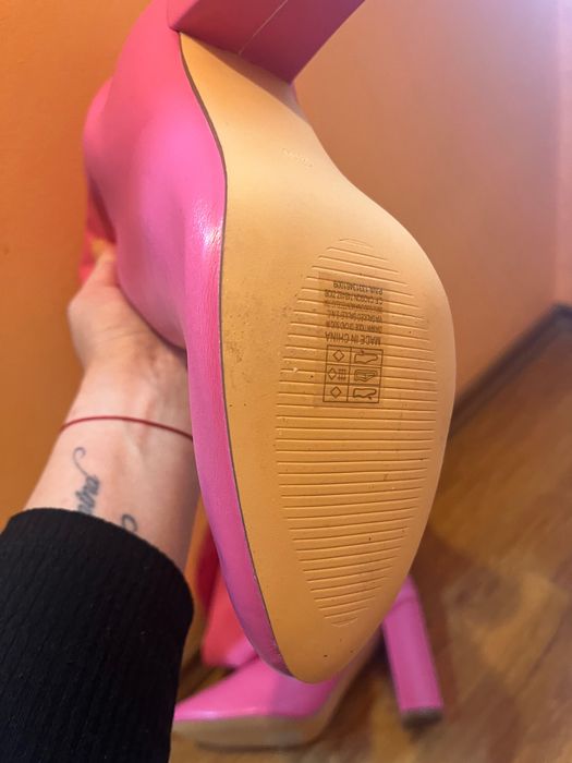 Дамски ботуши в розово