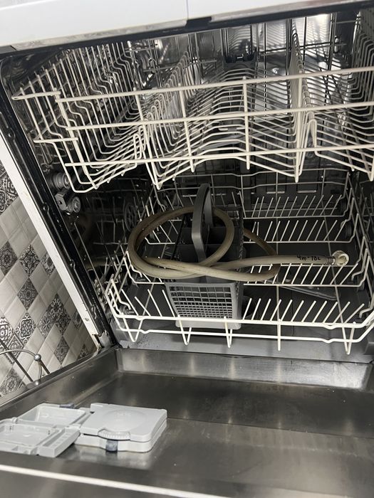 Masina de spalat vase