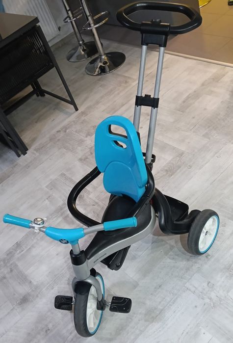 Vând tricicleta originala BMW