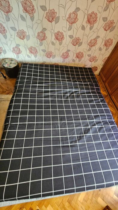 Разтегателен диван IKEA PS с Матрак Murbo и оригинален калъф Rute в черно / бяло