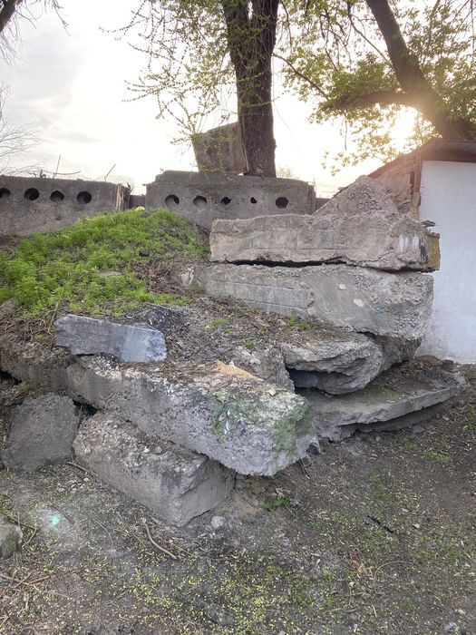 Отдам бесплатно бетонные блоки