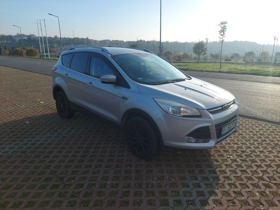 Vând Ford kuga 2