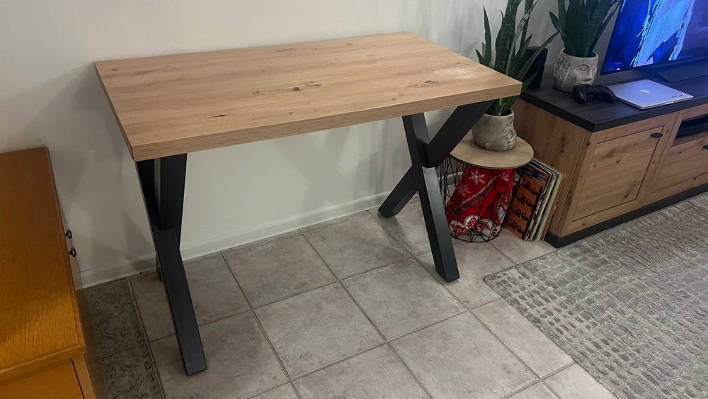 Бюро с плот дъб и метални крака тип Х – 110х60 см