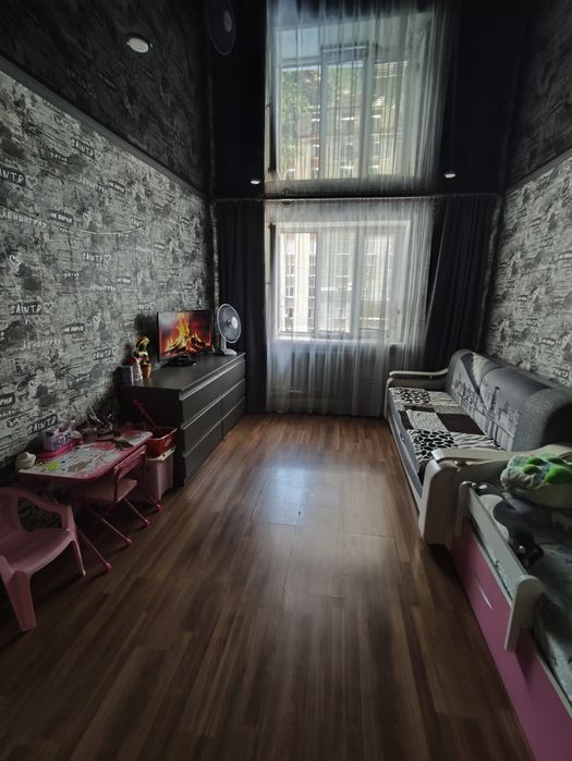 Продам общежитие Есенжанова 1