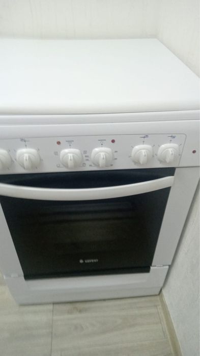 Электрическая плита