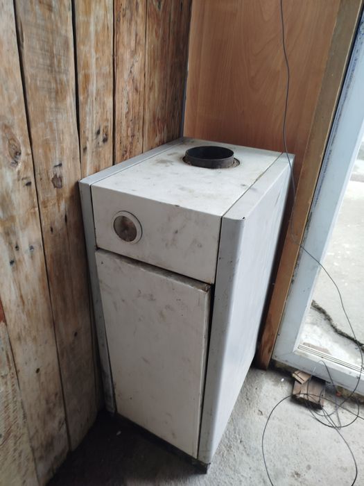 Срочно продам газовый котел
