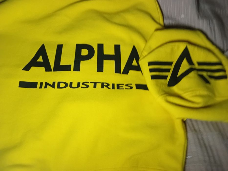 Продам кофту Alpha indystries