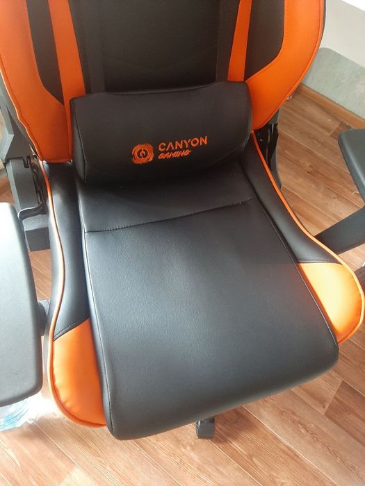 Продам Игровои кресло Canyon Gaming