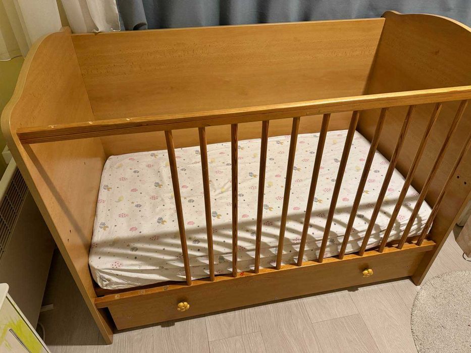Бебешка легло кошара + матрак 120/60 см