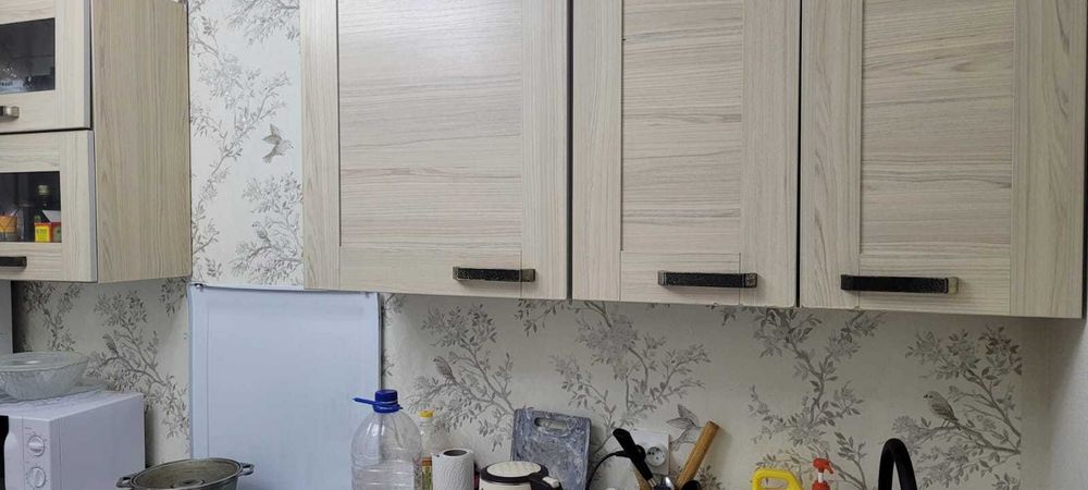 Продаю кухонный гарнитур СРОЧНО