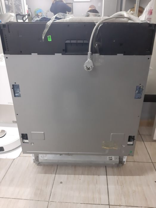 Посудомоечная машинка