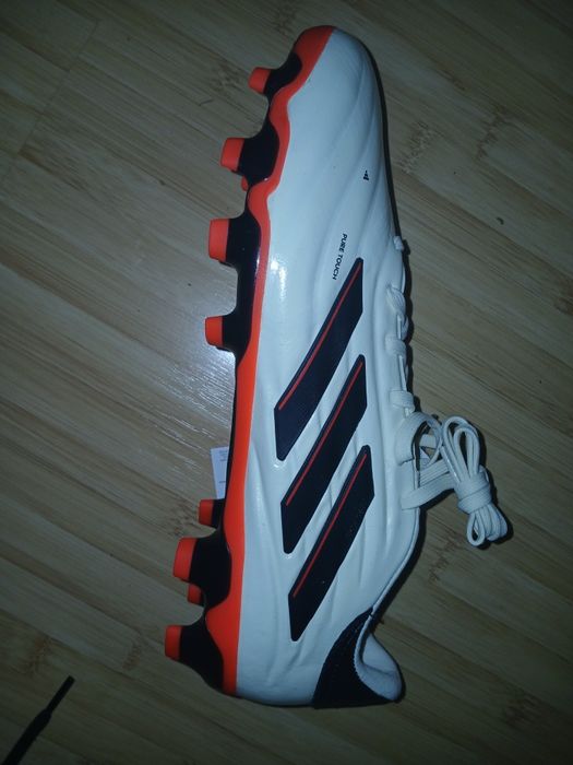 Cghete fotbal,pure touch,nr 42,originals, adidas